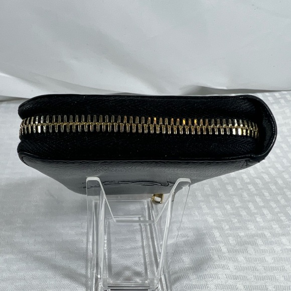 1140: Saint Laurent YSL Black Zip Around Leather Wallet - Picture 4 of 9